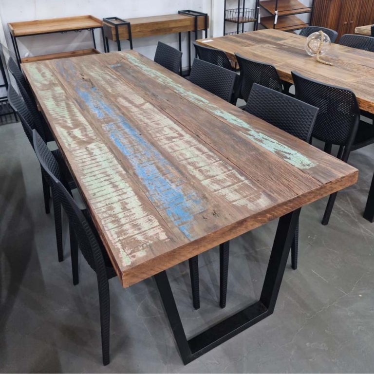 Conjunto industrial mesa rústica com 6 cadeiras
