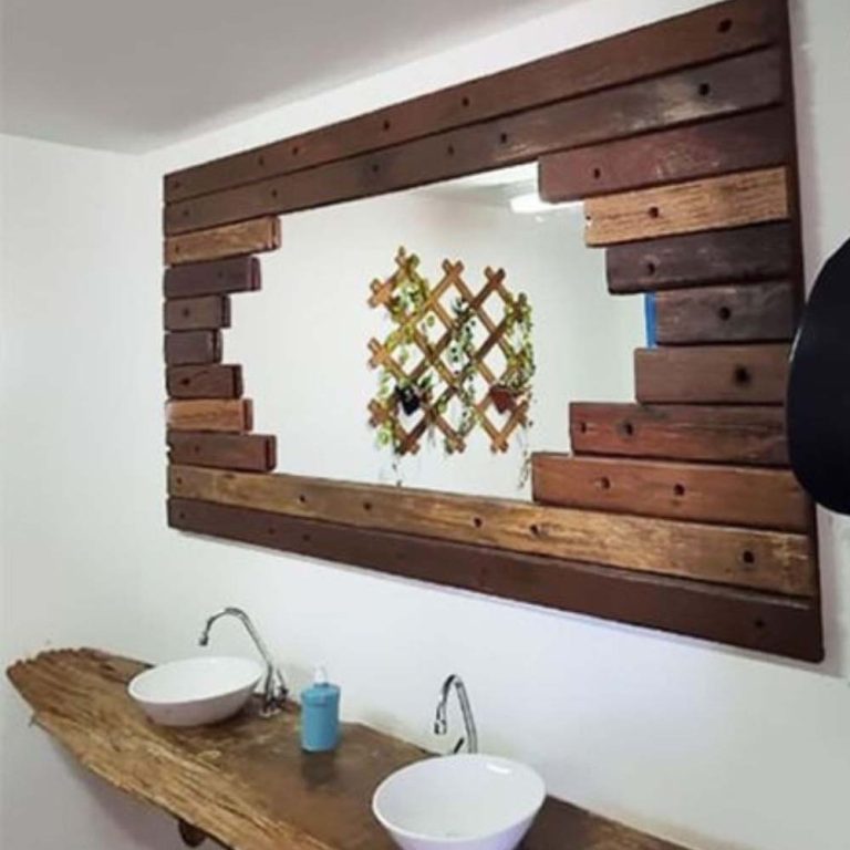 Moldura em madeira de demolição 2,00M Cruzeta Edy Minas Móveis