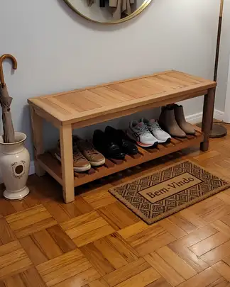 SAPATEIRA BANCO EM MADEIRA 1,00 X 0,45M